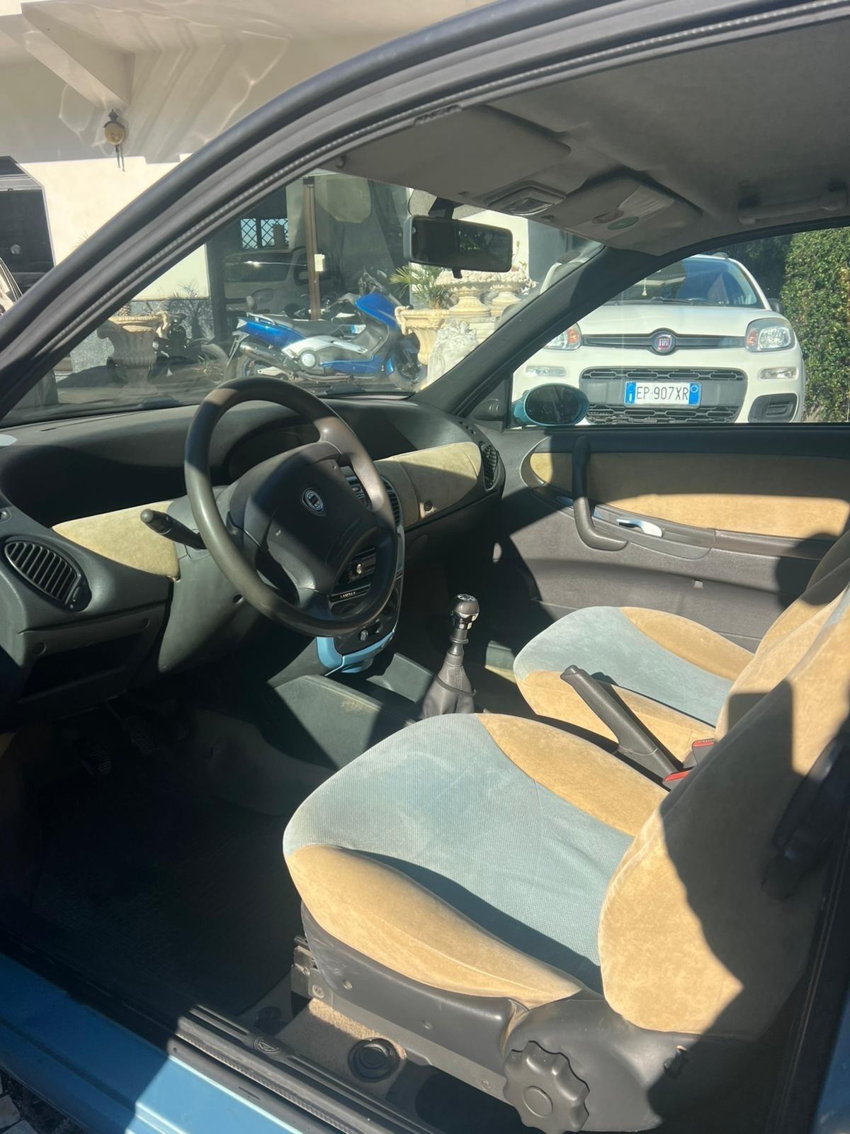 Lancia Y 1.2i cat LS GPL gas dodo