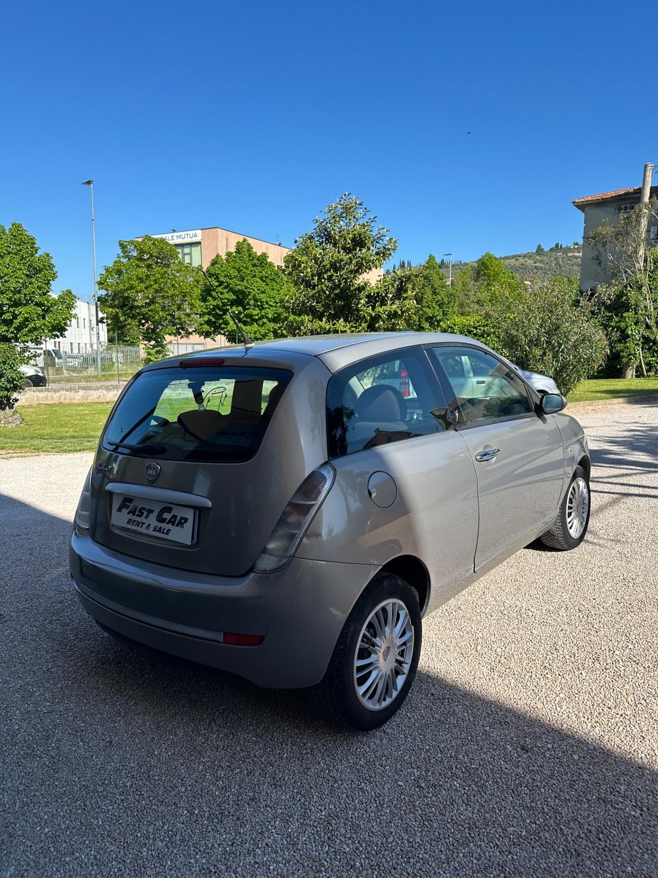 Lancia Ypsilon 1.2 Argento
