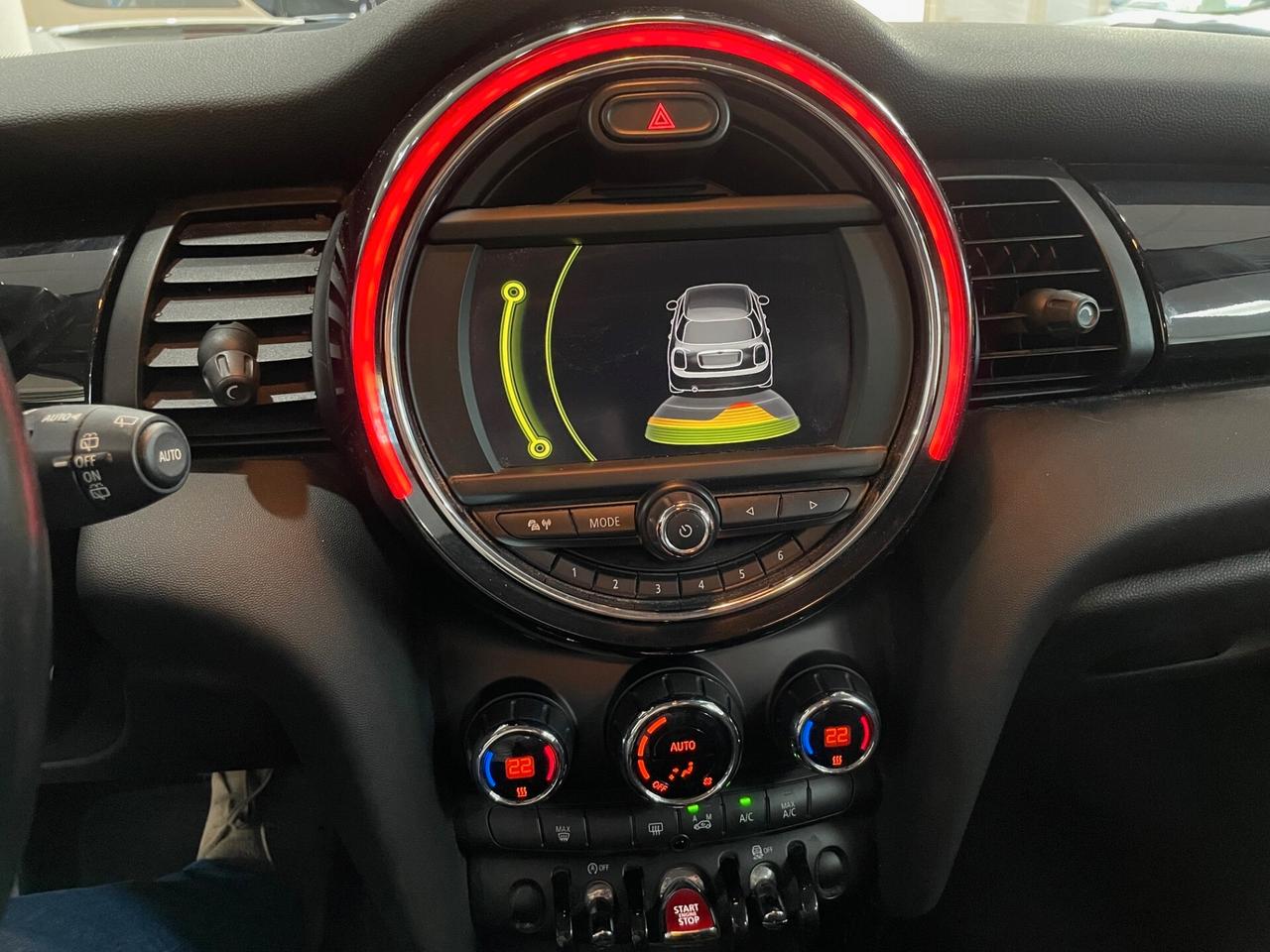 MINI 1.5 COOPER D 5Porte Automatica - 2015