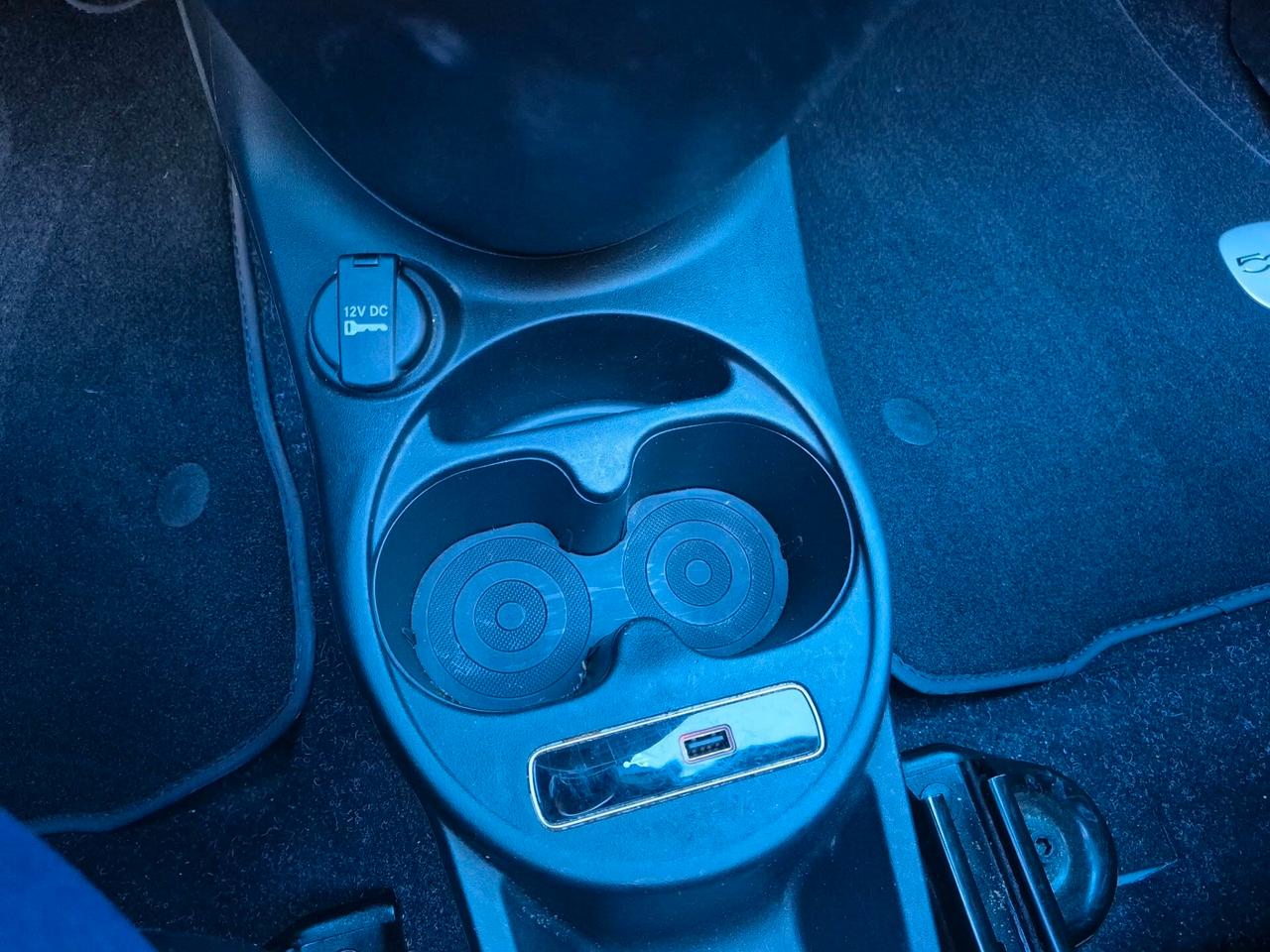 Fiat 500 C 1.0 Hybrid Dolcevita N-U-O-V-I-S-S-I-M-A----