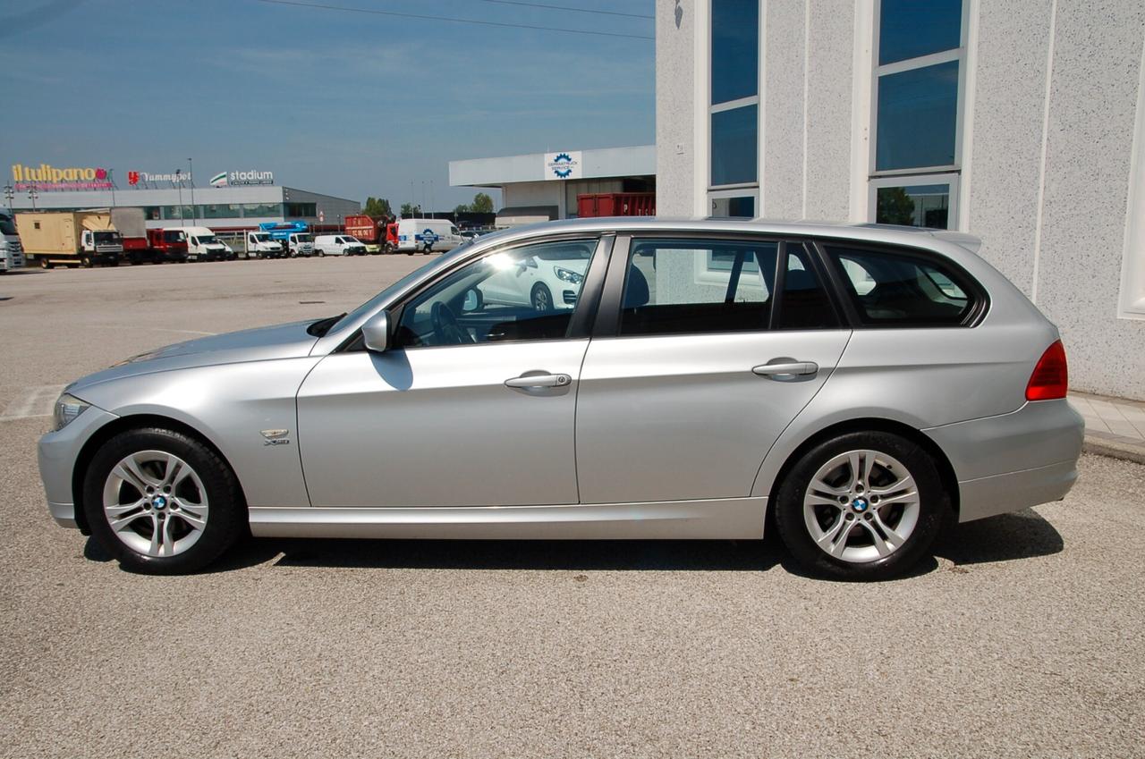 Bmw 320 320d cat xDrive Touring Attiva