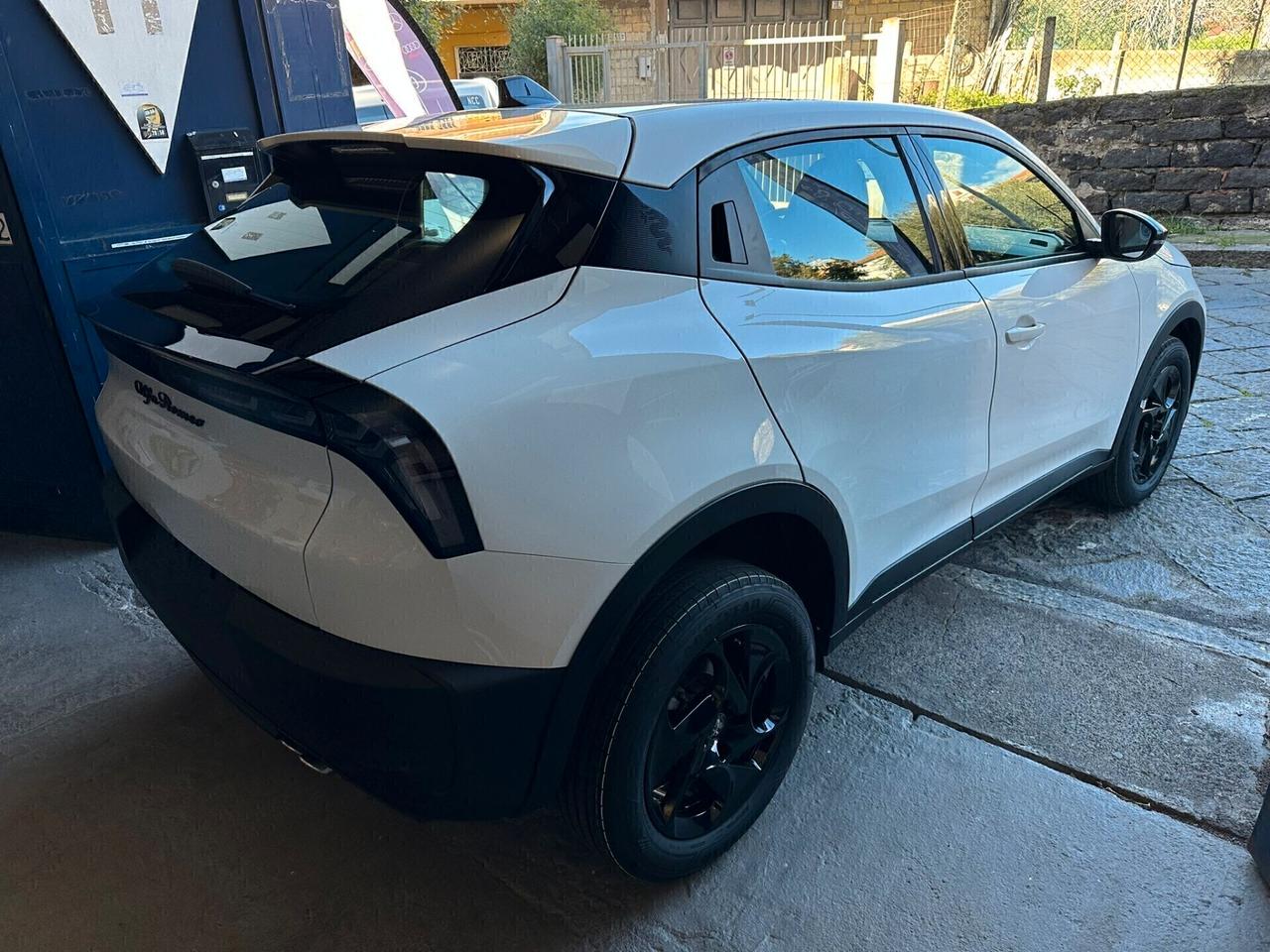 Alfa Romeo JUNIOR 1.2 145CV Hybrid eDCT6