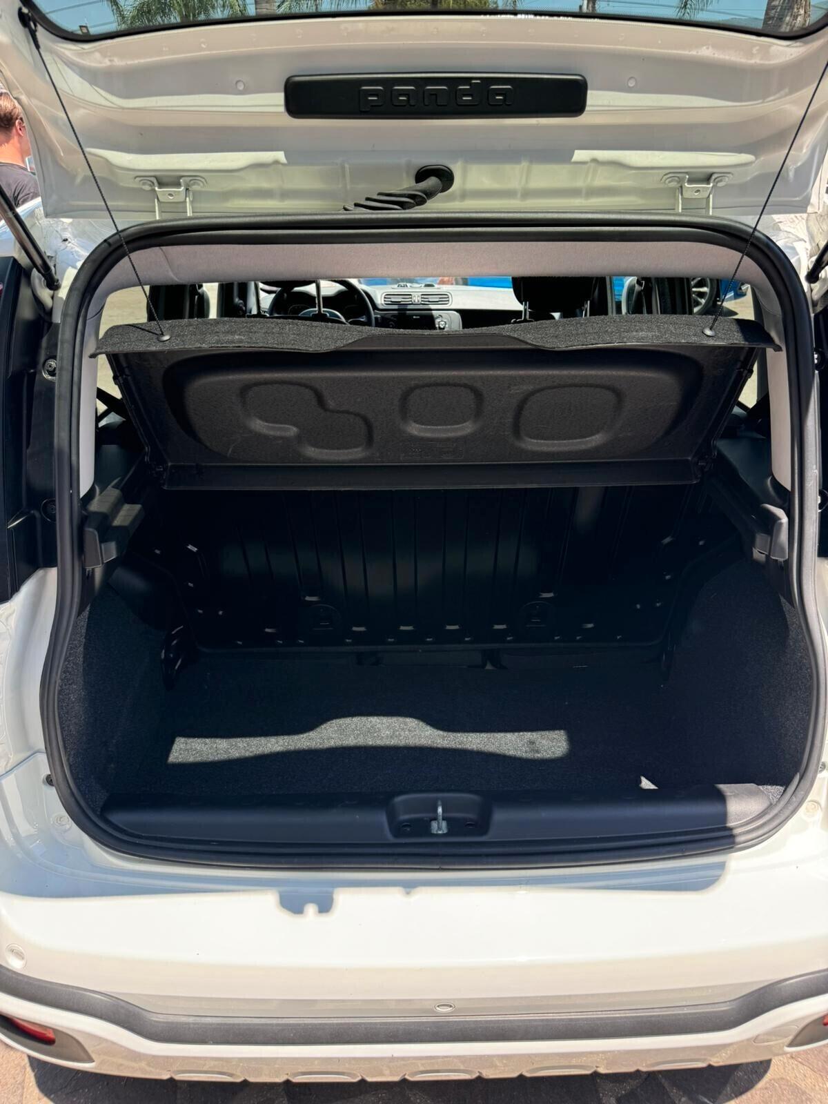 Fiat Panda 1.0 Hybrid 2022 City Cross 20.000km FULL OPTIONAL