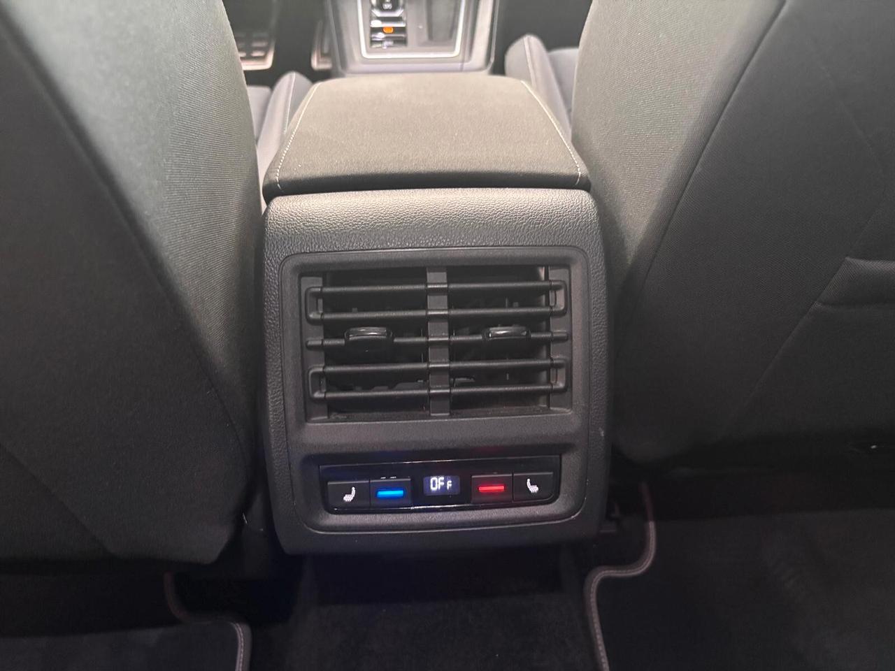 VOLKSWAGEN GOLF 1.5 ETSI 1ST EDITION NAVI-LED-TETTO