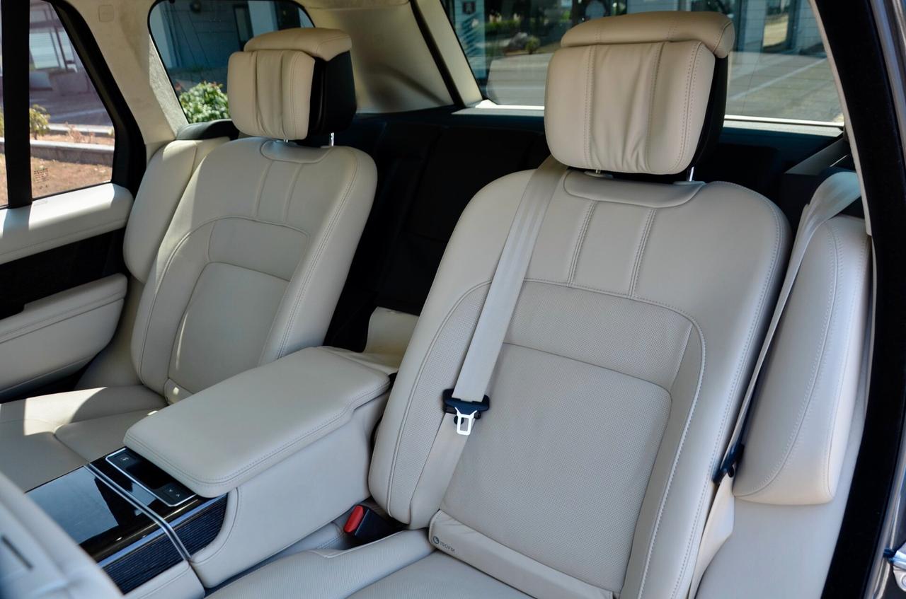 LAND ROVER RANGE ROVER 5.0 V8 S/C AUTOBIOGRAPHY 525cv AUTO, SERVICE LAND ROVER, UNICO UTILIZZATORE, EURO 6D, TETTO, HI-FI MERIDIAN, SEDILI IN PELLE, PERMUTE