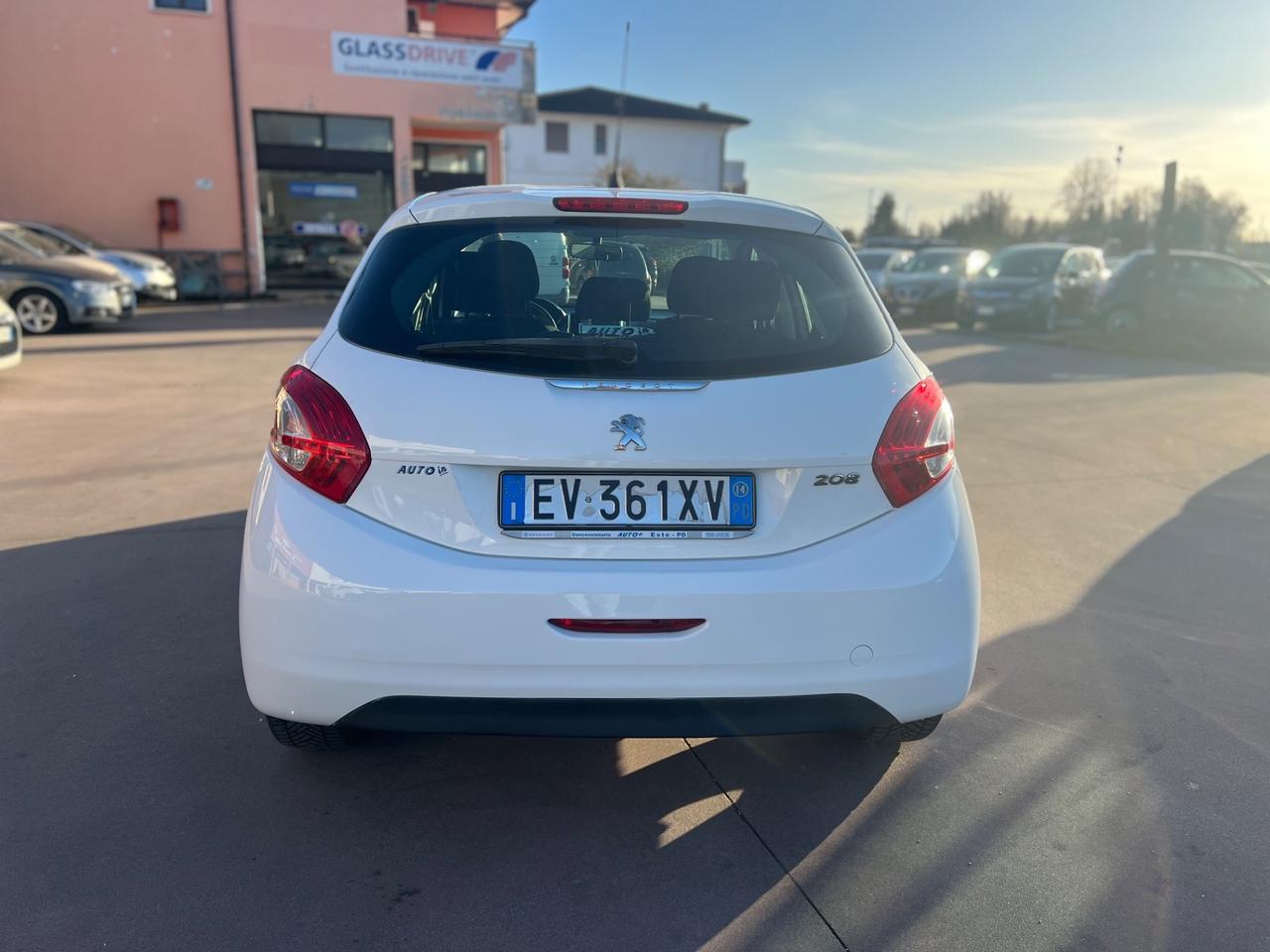 Peugeot 208 1.4 HDi 68 CV 5 porte Active