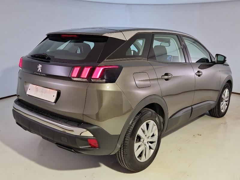 PEUGEOT 3008 BlueHDI 130 EAT8 S/S Business