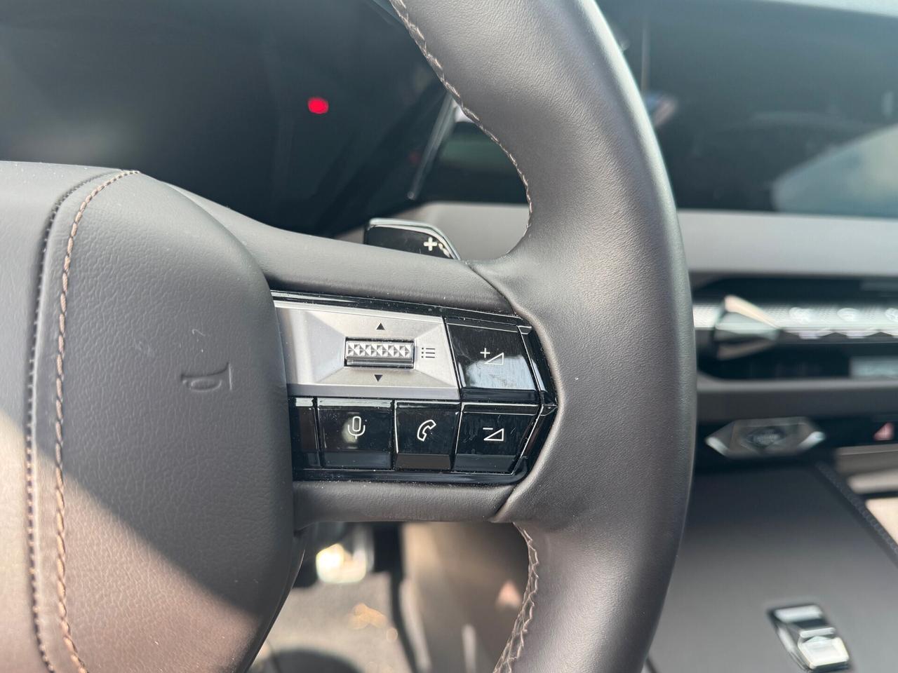 DS 4 1.5cc BlueHDi 130cv Aut. Opera