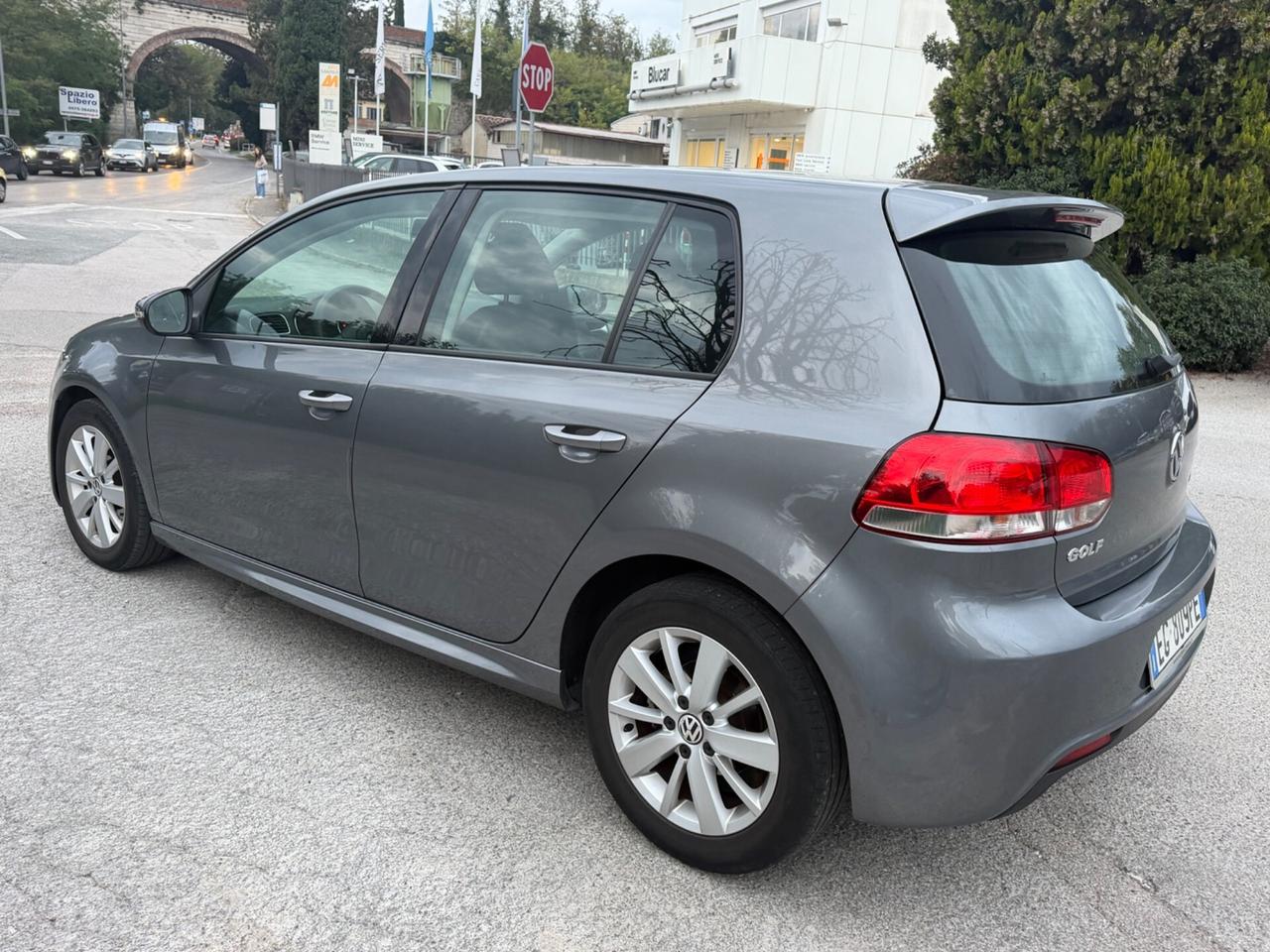 Volkswagen Golf 1.6 TDI DPF 5p. Comfortline