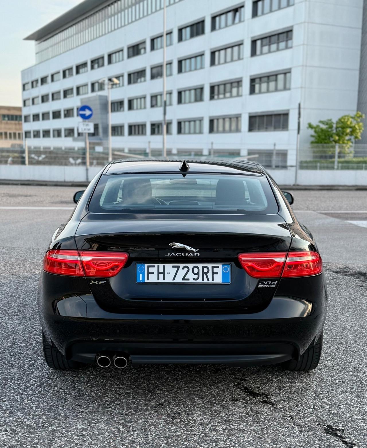 Jaguar XF 2.0 D 180 CV AWD aut. Portfolio