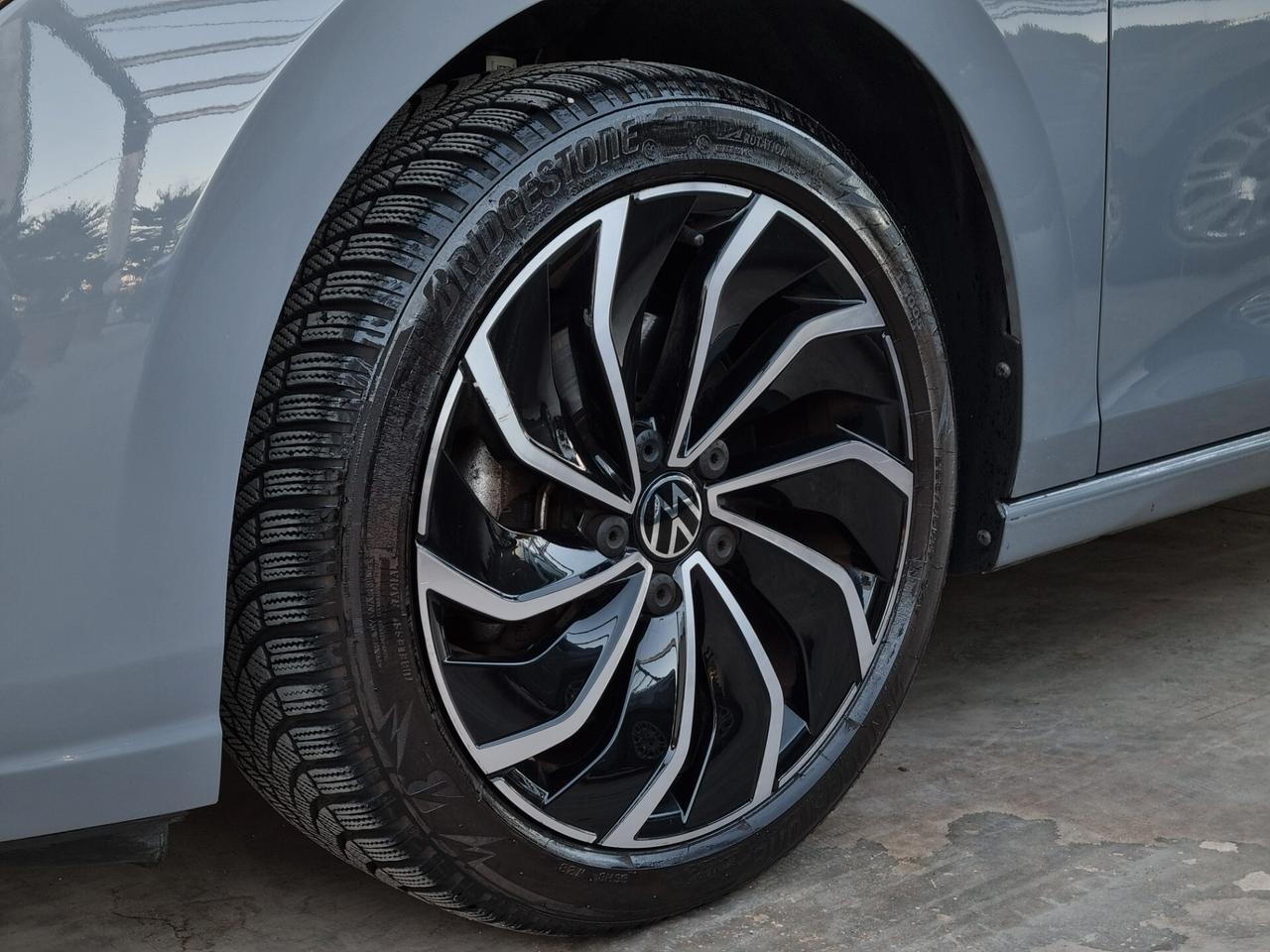 Volkswagen Golf 1.0 TSI EVO Life 110cv dsg