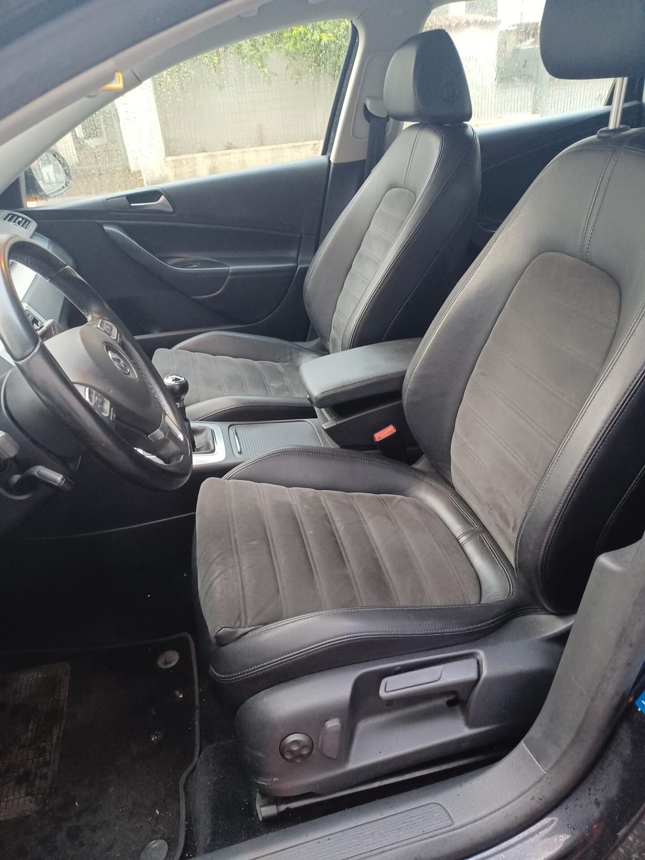Volkswagen Passat 2.0 TDI DPF Var. Comfortline
