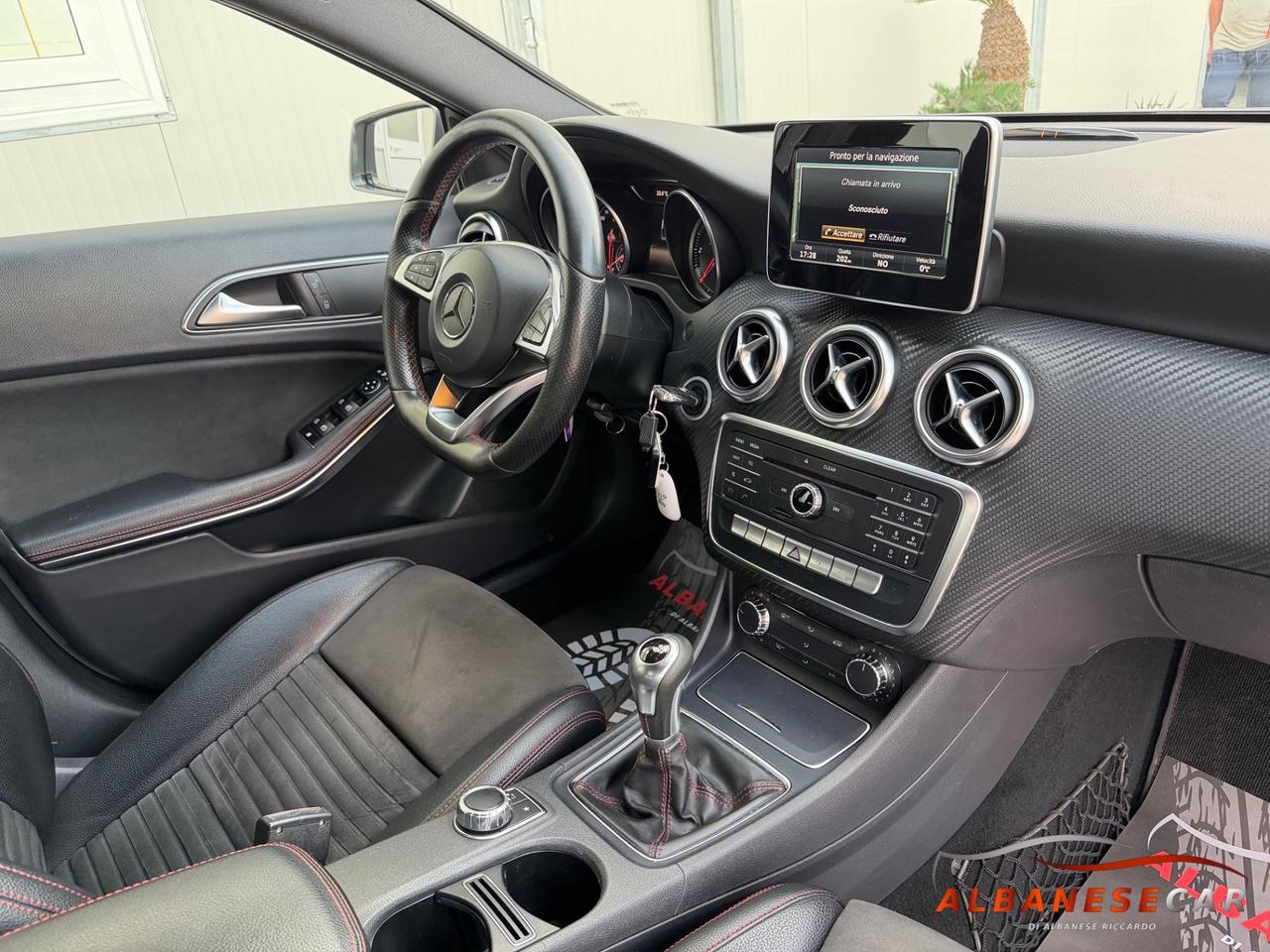 Mercedes-benz A 180 d Premium AMG