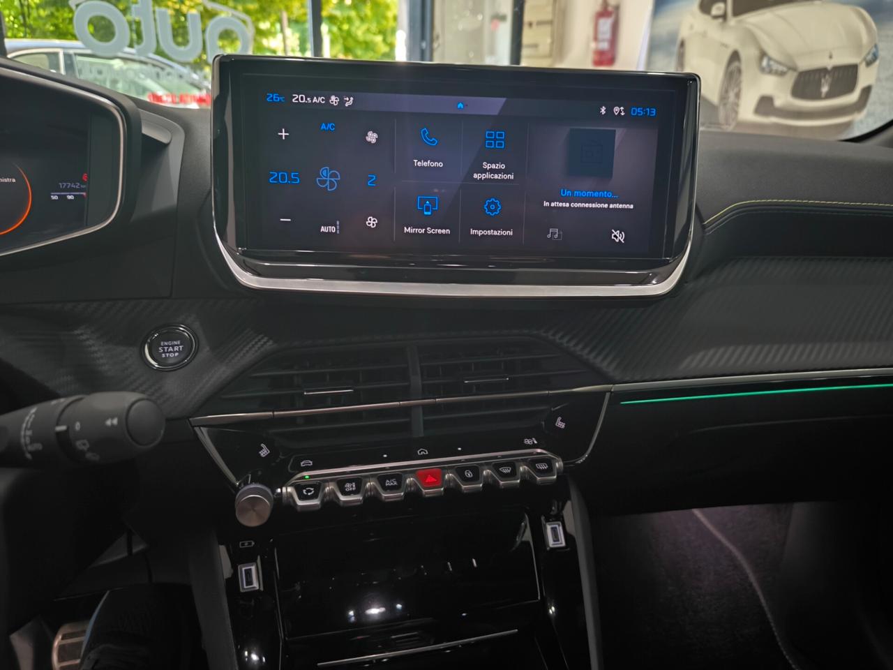 Peugeot 208 Hybrid 145 e-DCS6 GT Exclusive