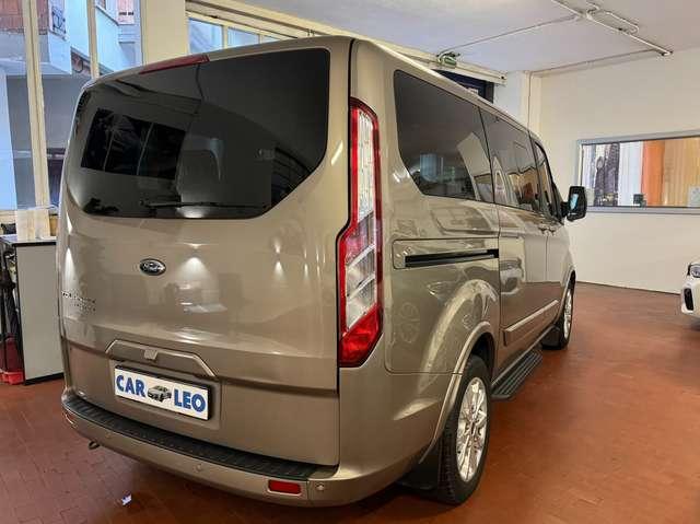 Ford Tourneo Custom custum 320 185 cv aut.titatinium