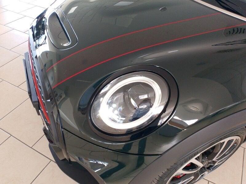 MINI Mini Cabrio (F57) Mini 2.0 John Cooper Works JCW Cabrio