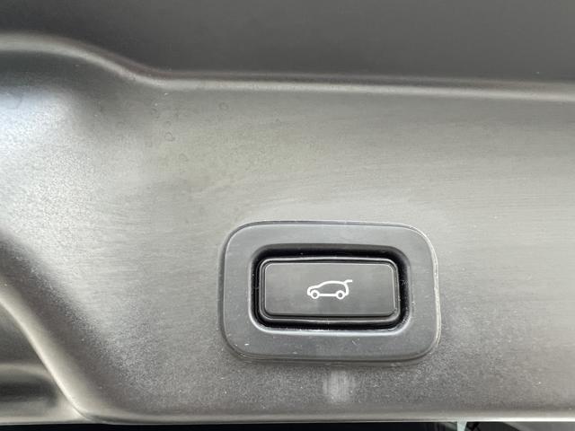 LAND ROVER Range Rover Evoque 2.0D I4 180 CV AWD Auto R-Dynamic SE