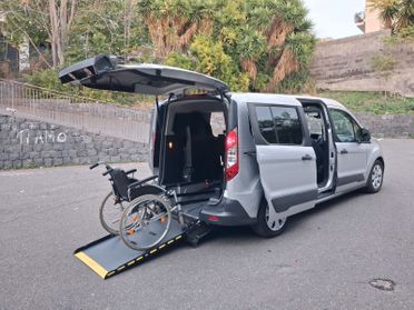 Ford Tourneo Connect Pianale ribassato con rampa disabili in carrozzina
