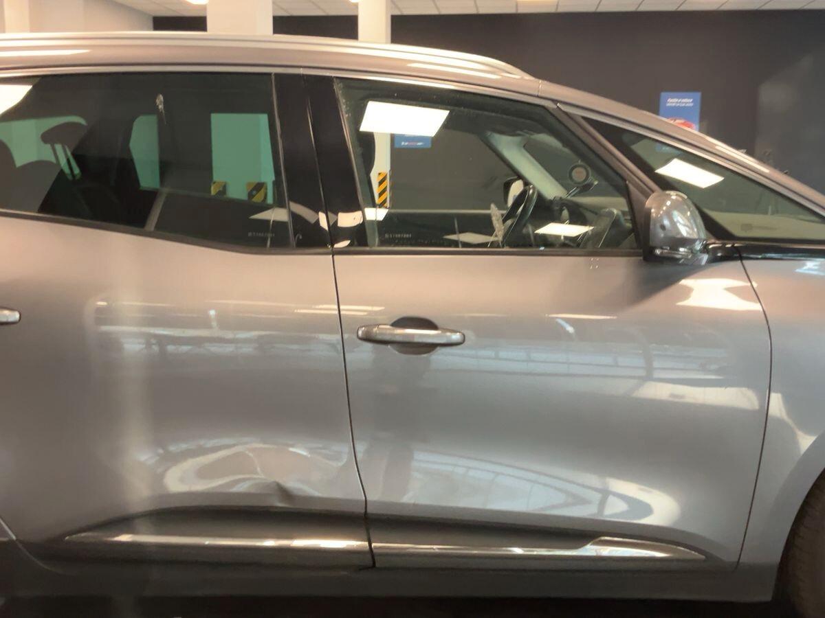 Renault Scenic Scénic dCi 160 CV EDC Energy Initiale Paris