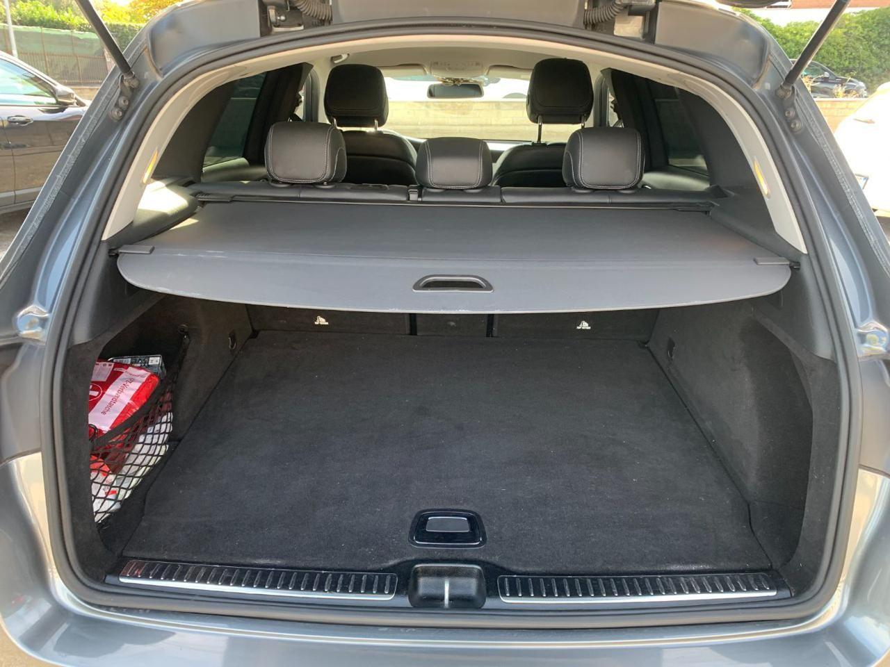 MERCEDES-BENZ GLC 220 d 4Matic Business