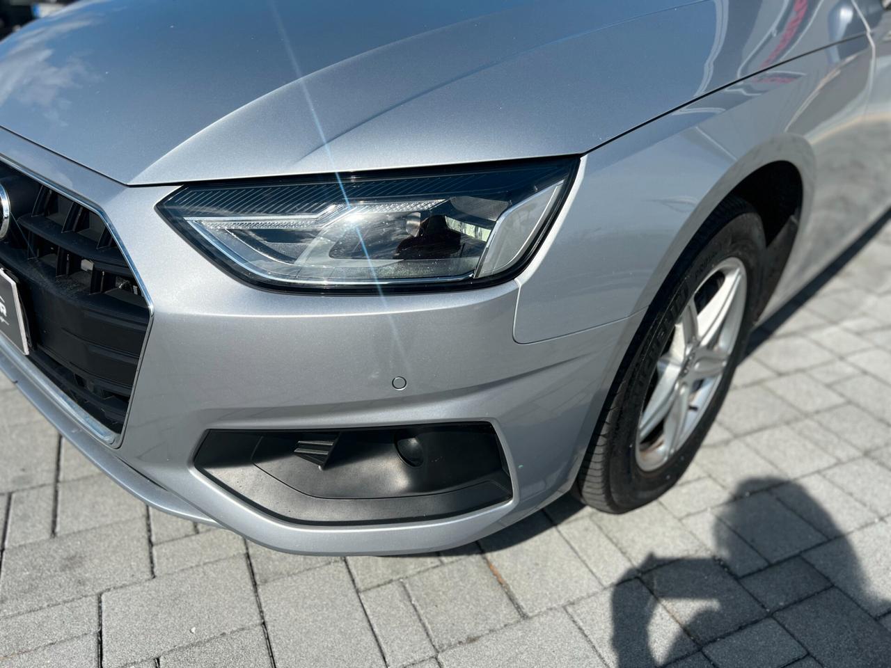 Audi A4 35 TDI/163 CV S tronic Business - UNIPRO