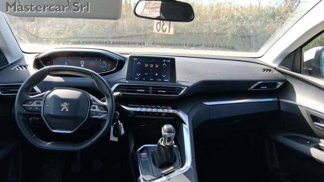 PEUGEOT 3008 3008 1.5 bluehdi GB312KR --- KM CERTIFICATI ---