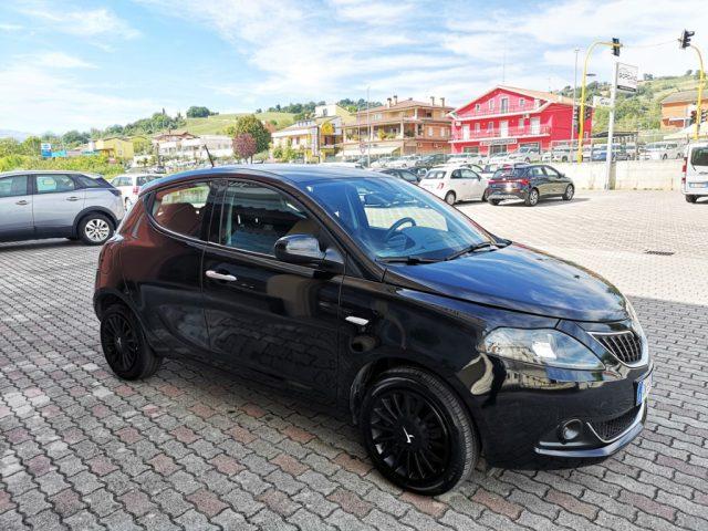 LANCIA Ypsilon 1.2 69 CV 5 porte GPL Gold