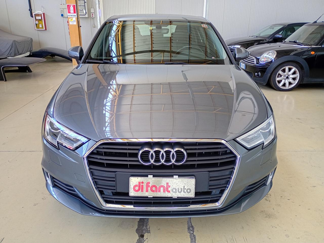 Audi A3 SPB 1.6 TDI 116 CV Sport - NEOPATENTATI