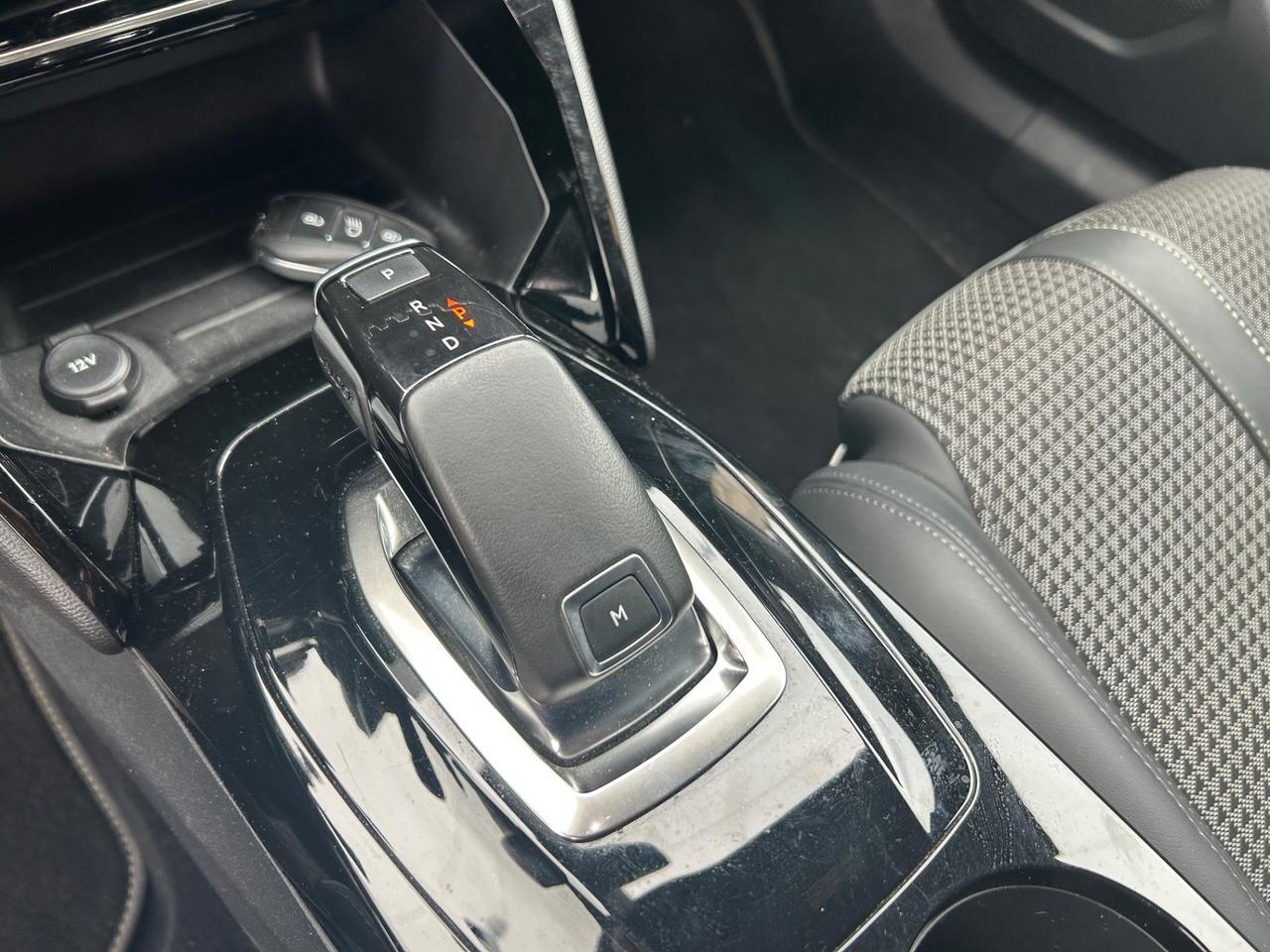 Peugeot 2008 BlueHDi 130 S&S EAT8 GT Line