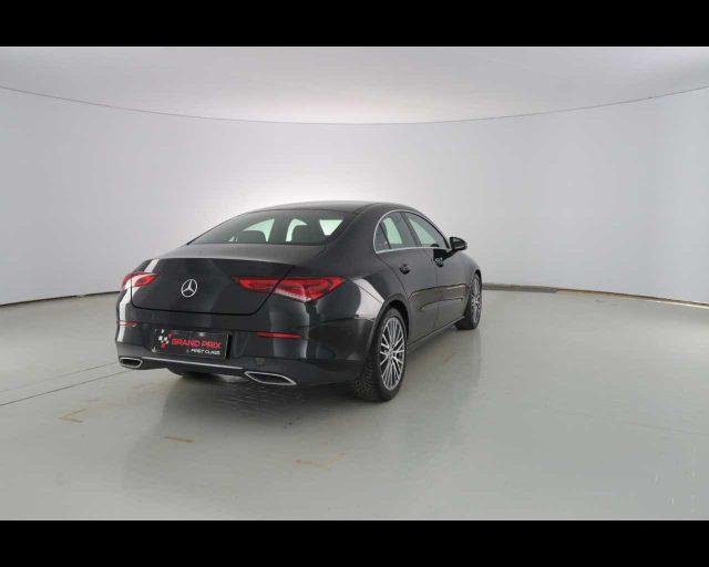 MERCEDES-BENZ CLA 180 d Automatic Premium