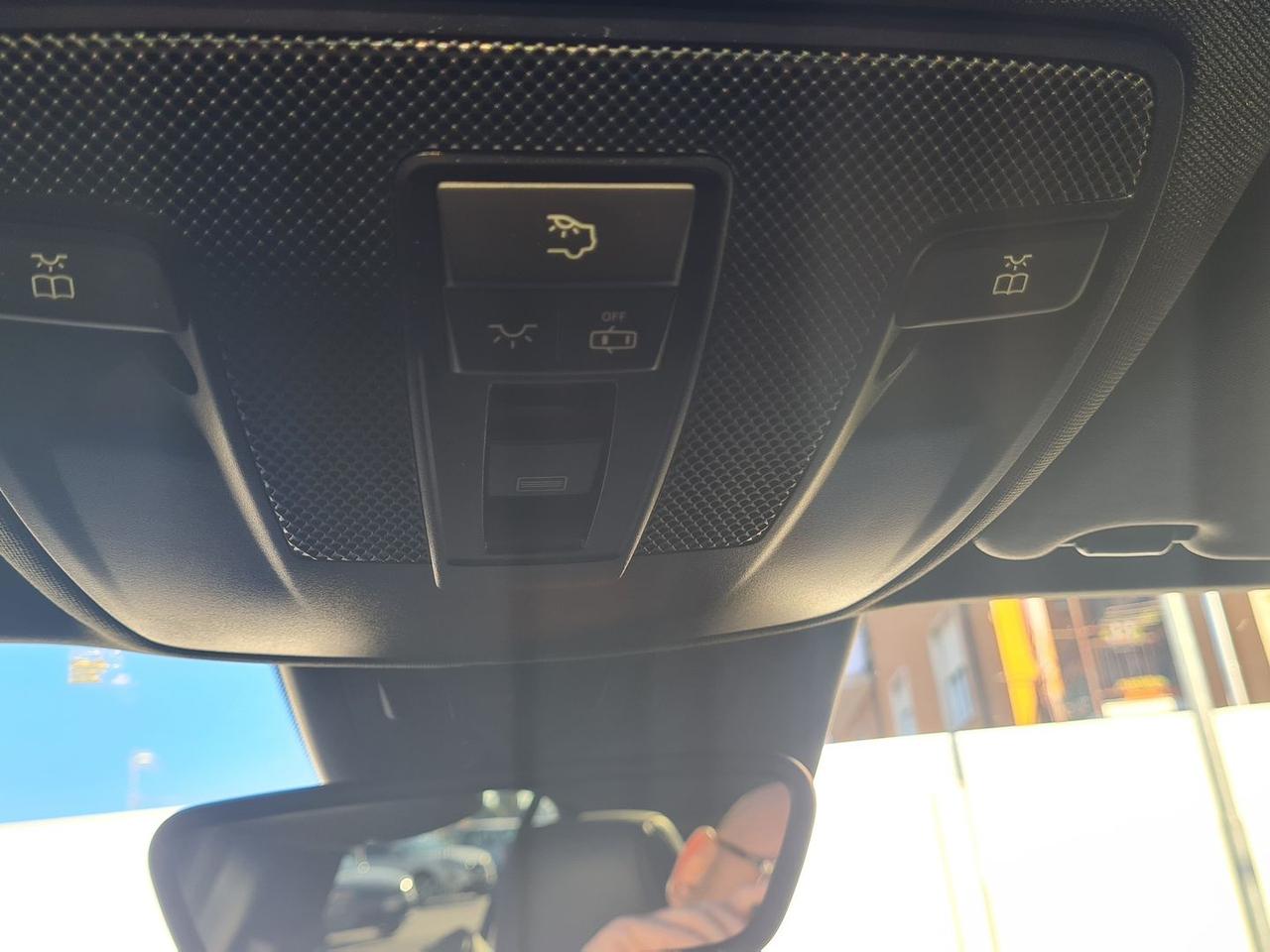 Mercedes-Benz GLA 250 Premium #8103