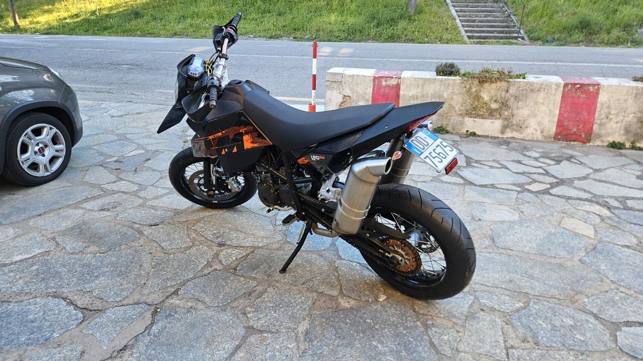 Ktm 690 Supermoto