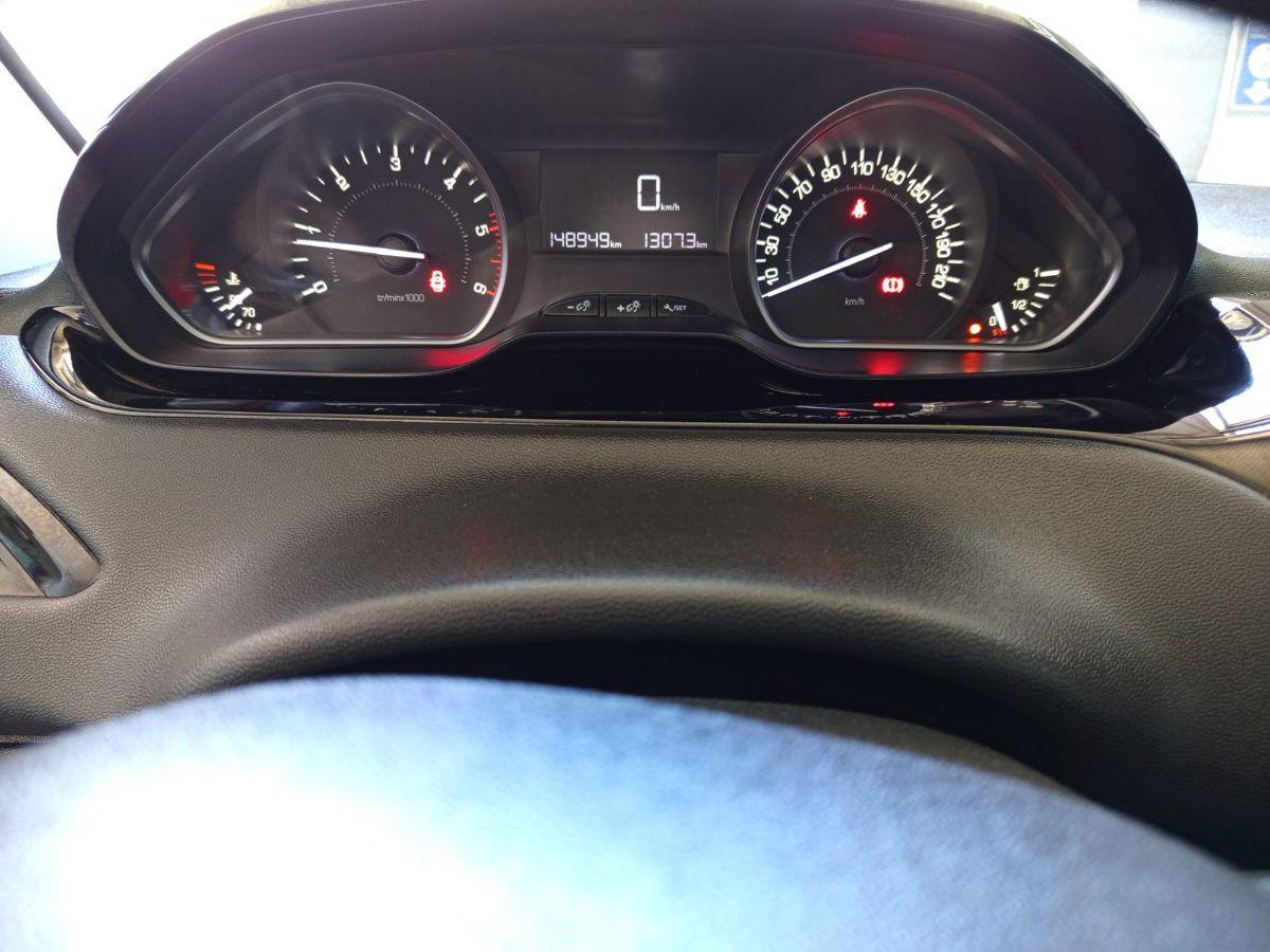 PEUGEOT 208 BlueHDi 75 5p. Active - 2015