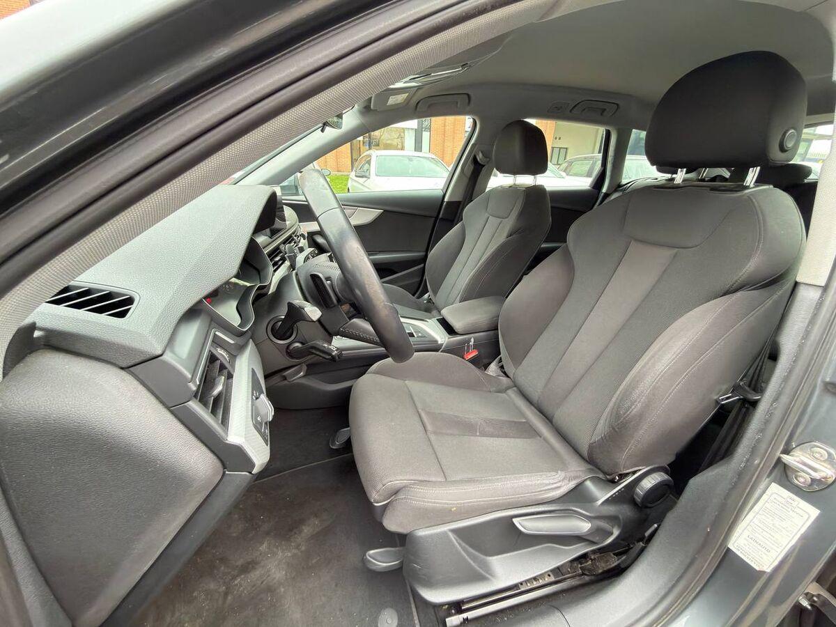 Audi A4 Avant 40 2.0 tdi S line edition 190cv s-tronic