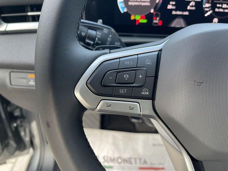 Volkswagen T-Roc 1.5 etsi Life 150cv dsg - KM0
