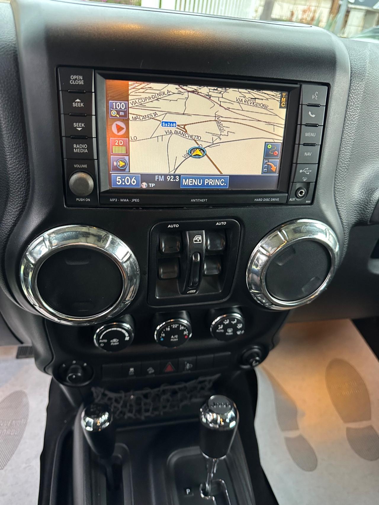 Jeep Wrangler Unlimited 2.8 CRD DPF Sahara/NAVI