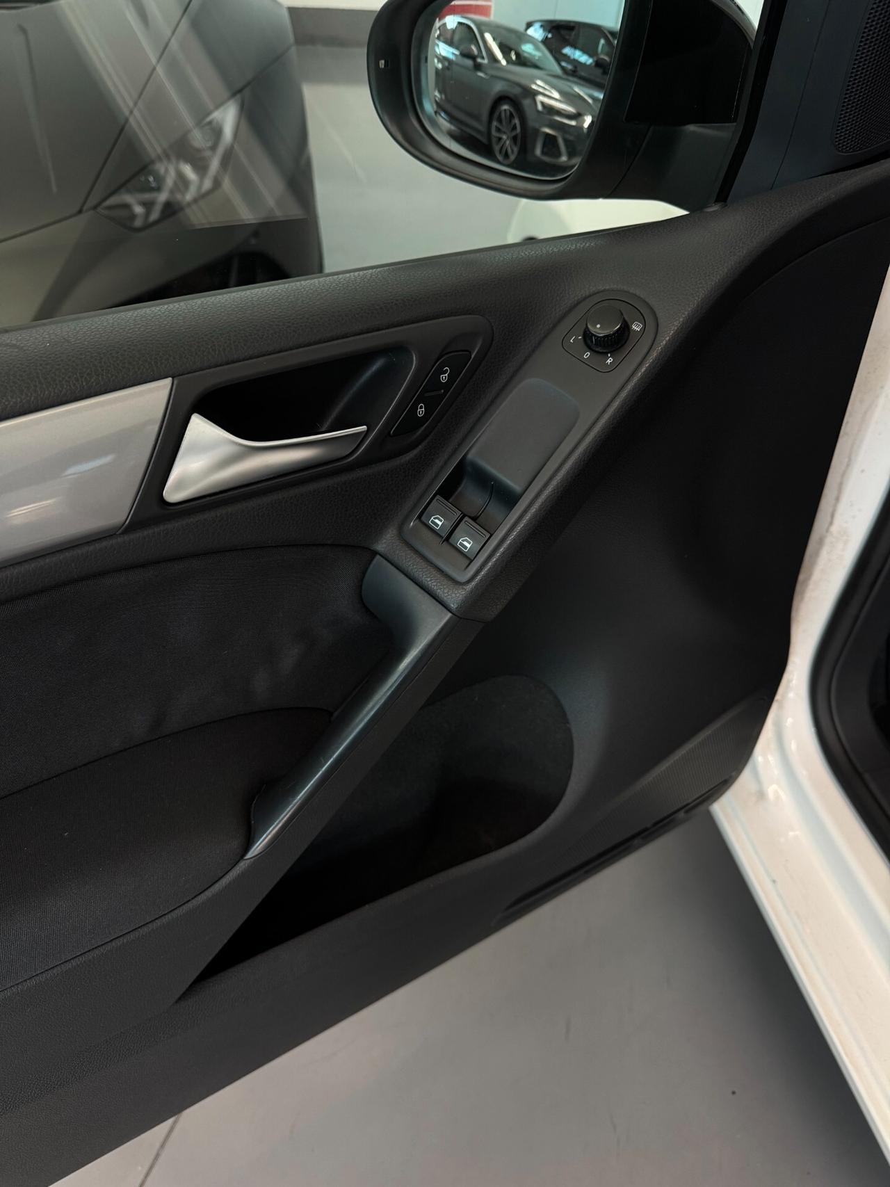 Volkswagen Golf 6 3p tsi 1.2cc 105cv OK Neopatentati