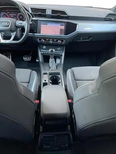 Audi Q3 SPB 35 TFSI S line edition
