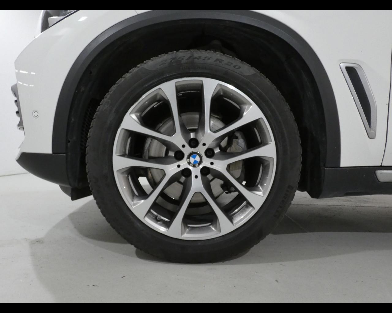 BMW X5 (G05/F95) - X5 xDrive30d xLine