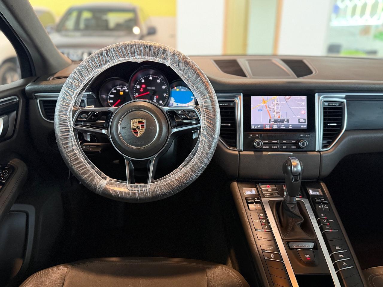 Porsche Macan 2.0 Benz 252CV Platnium 2017