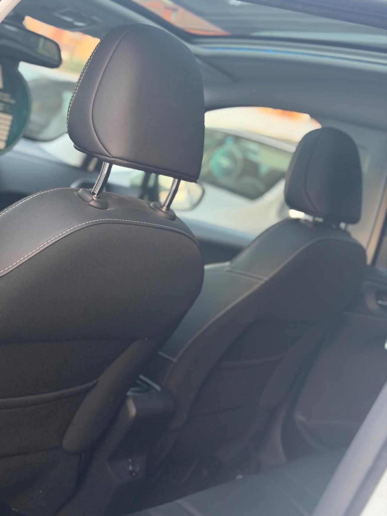 Peugeot 2008 1.6 DIESEL 120 CV - TETTO PANORAMICO