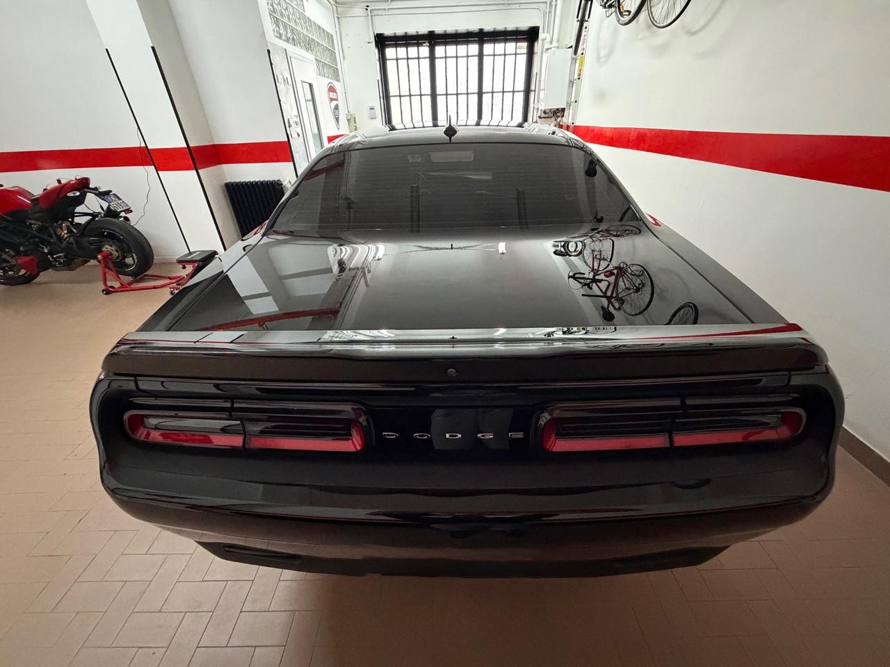 Dodge Challenger 3600 V6 km 41000 Permuto