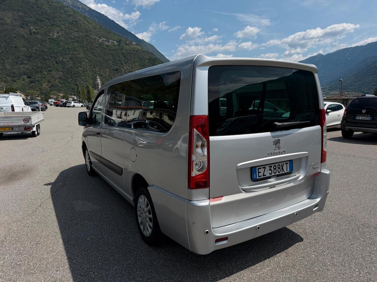 Peugeot Expert 9 posti 2.0cc 163Cv Doppio Treno di gomme