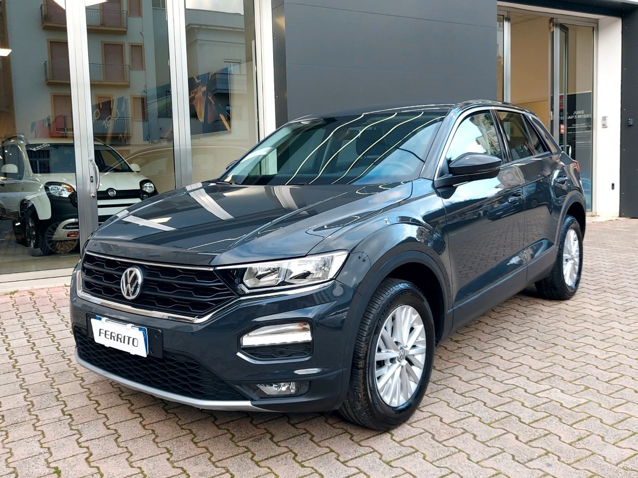 Volkswagen T-Roc 1.6 TDI SCR Business BlueMotion Technology