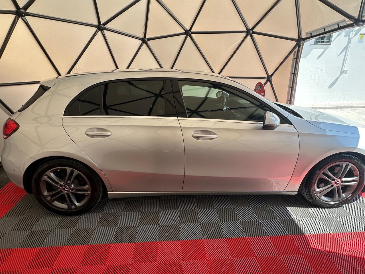 Mercedes-benz A 180 d Automatic Business