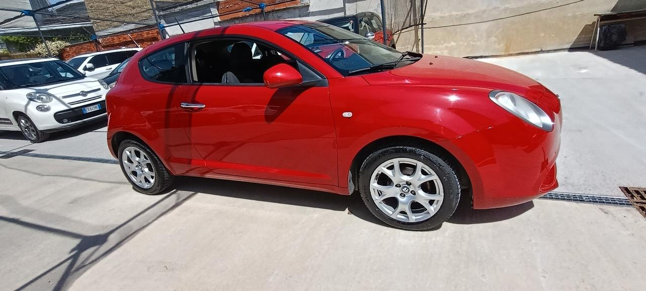 Alfa Romeo MiTo 1.4 78 CV Distinctive Sport Pack