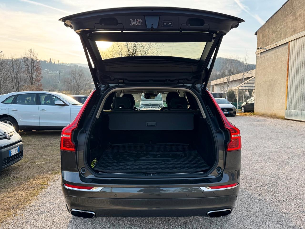 Volvo XC 60 B4 2.0 Inscription 197cv AWD | PREZZO PROMO