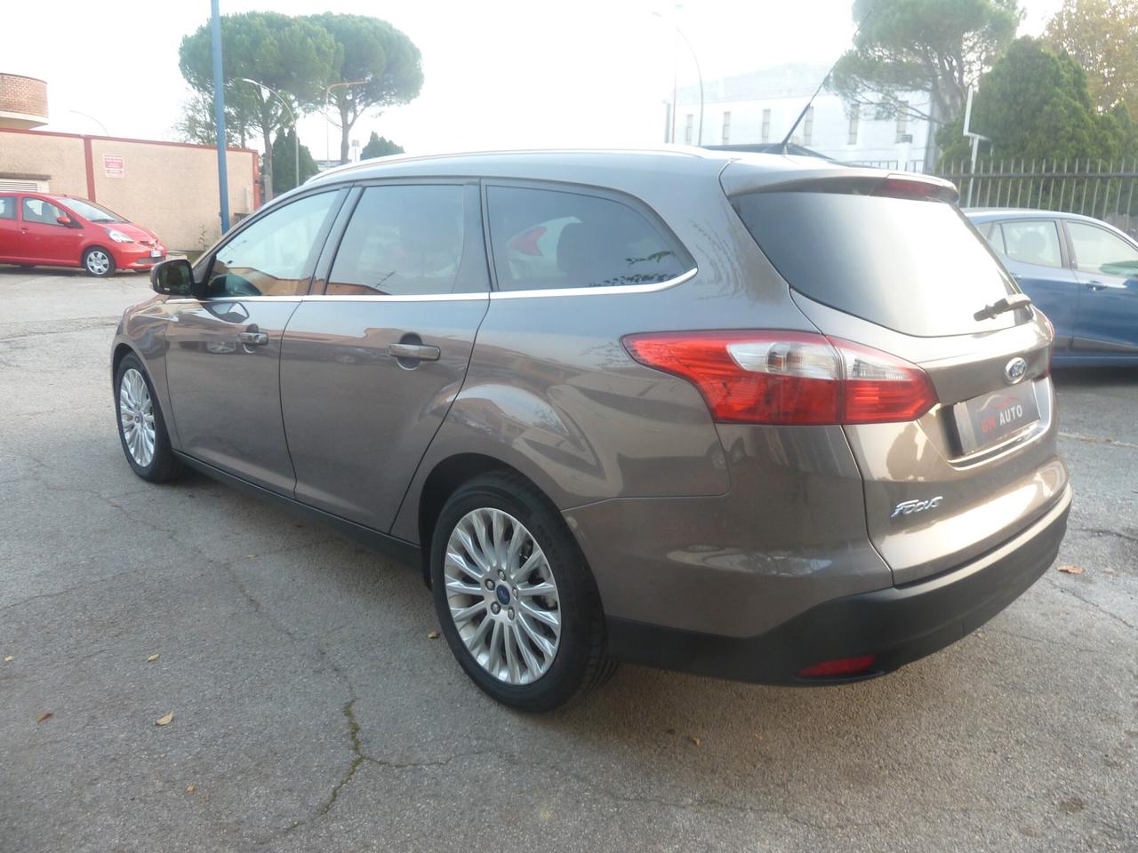 Ford Focus sw 1.6 TDCi 115 cv Titanium Ok Neopatentati