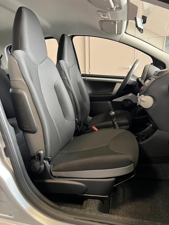 Toyota Aygo 1.0 Connect 5porte - UnicoProprietario