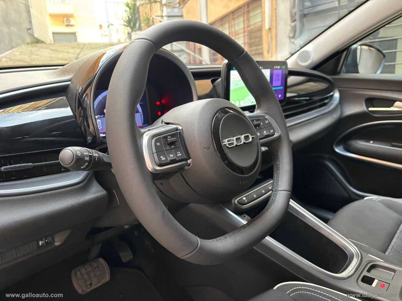 FIAT 600 Hybrid 136 CV DCT MHEV